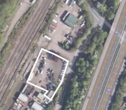 LET! Forecourt / Yard / Depot with Office Nr M5
